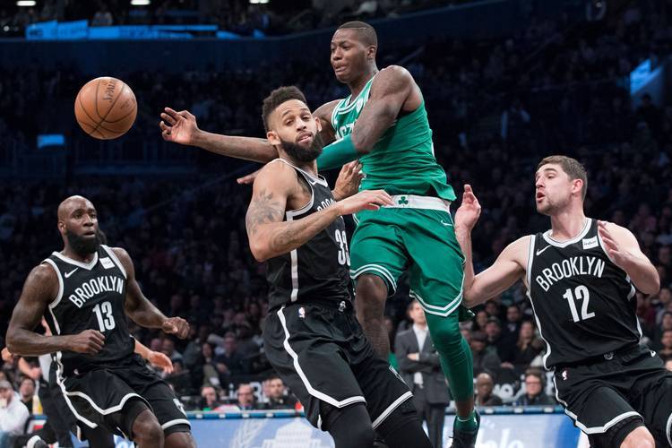 凯尔特人击败灰熊，欧文单场29分