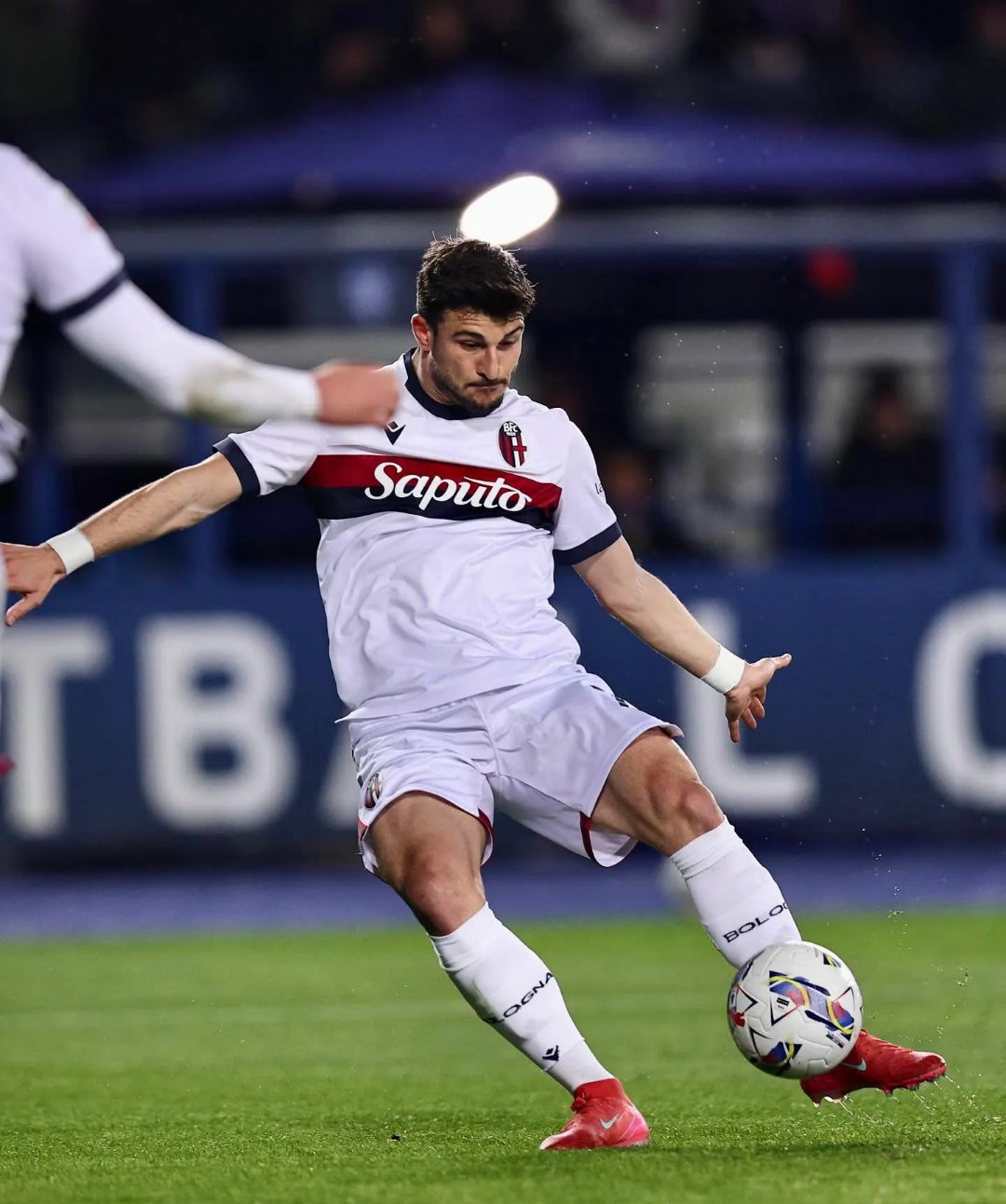 博洛尼亚主场大胜,终结连胜势头 博洛尼亚主场大胜,终结连胜势头