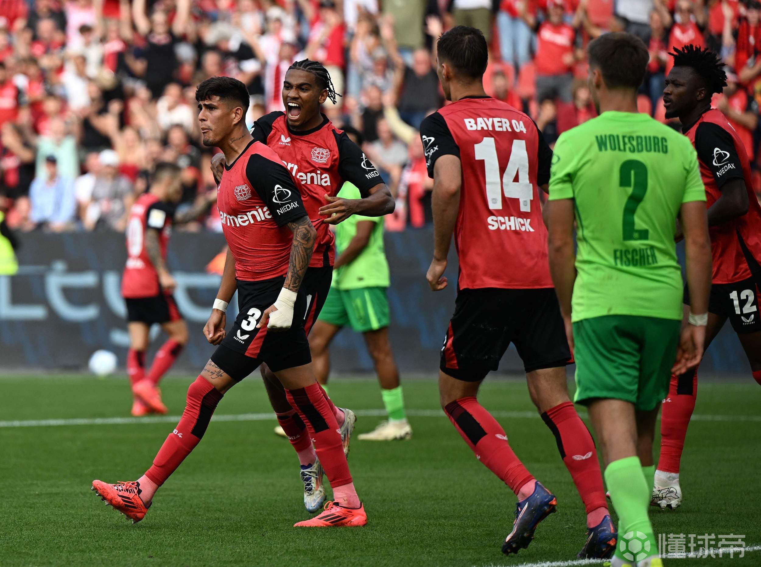 勒沃库森在主场击败劲旅,继续保持胜利步伐 勒沃库森在主场击败劲旅,继续保持胜利步伐