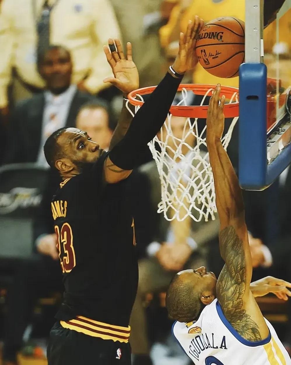 aoa体育娱乐-关于詹姆斯季后赛个人表现抢眼，带领骑士逐梦的信息