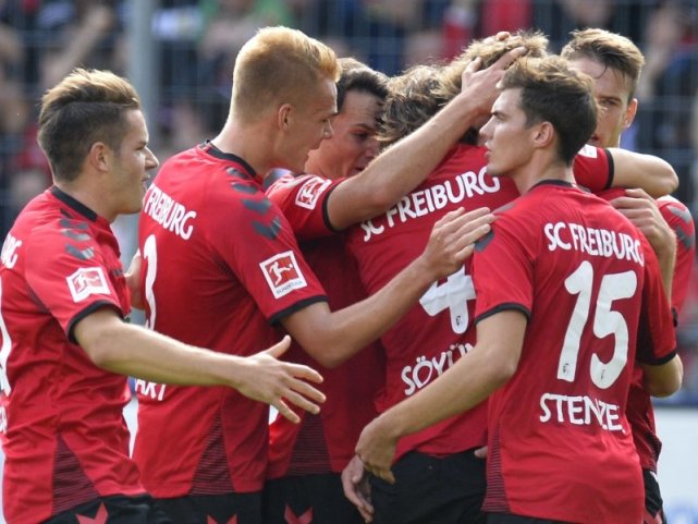 aoa体育馆-汉诺威球员触发合同条款，离队德甲形势动荡的简单介绍