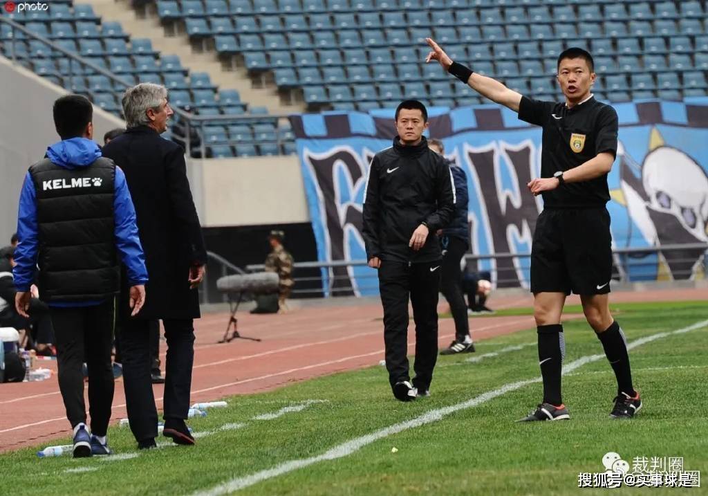 公平竞技!裁判公正执法,比赛精彩纷呈的简单介绍 公平竞技!裁判公正执法,比赛精彩纷呈的简单介绍