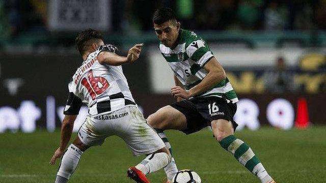 亚眠客场不敌对手，遭遇惨败