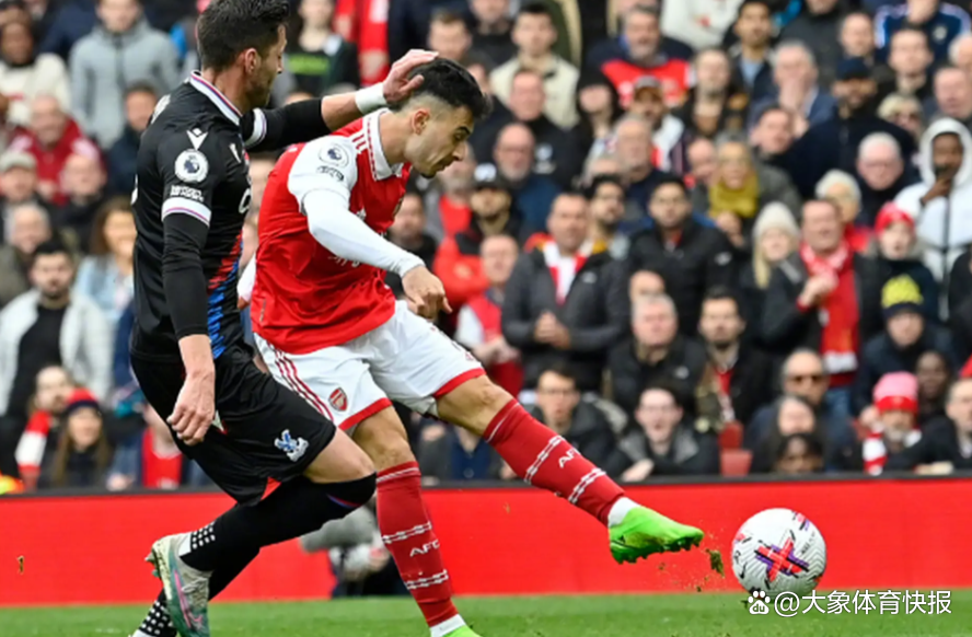 aoa体育培训-曼联备战关键战役，冲击亚冠名额！的简单介绍